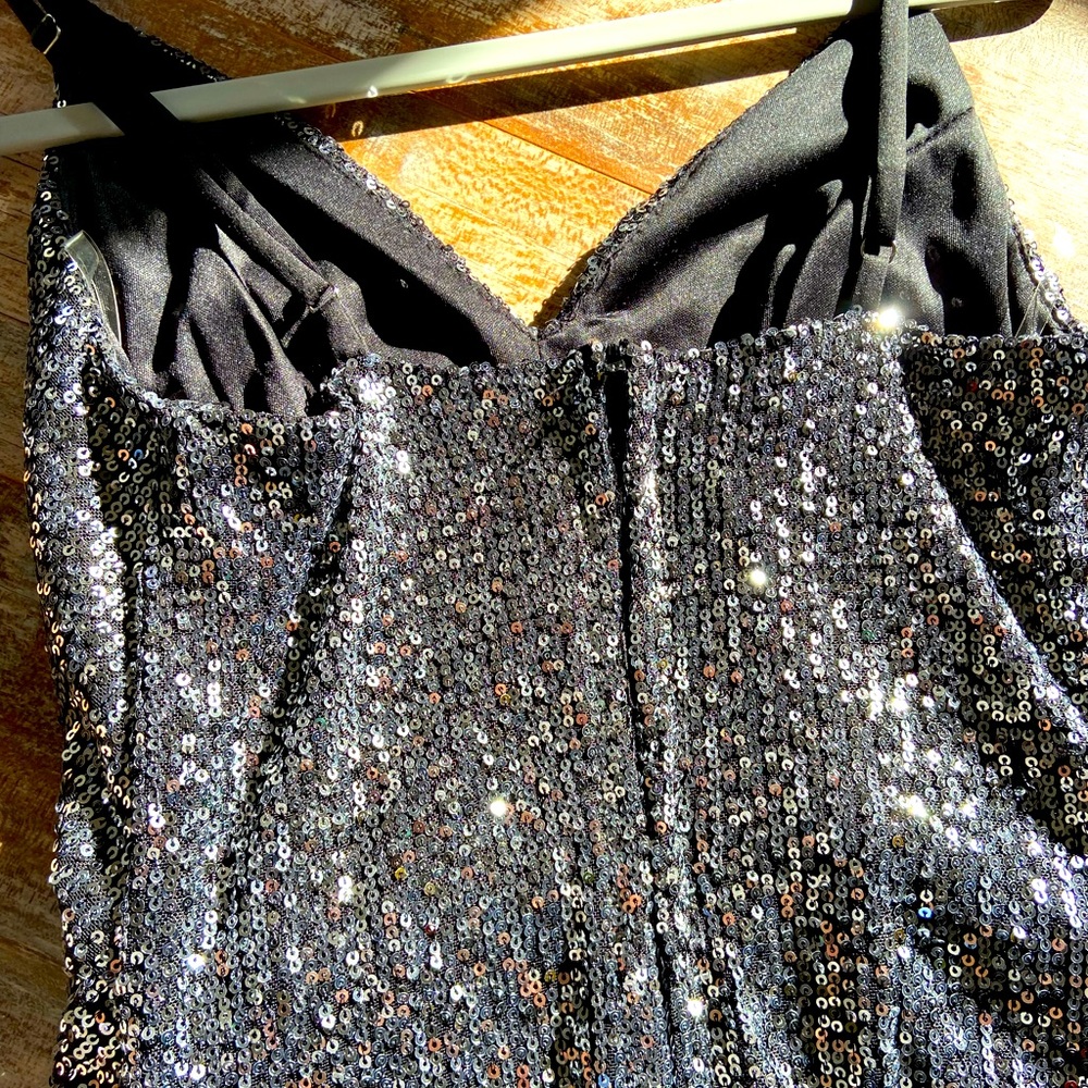 Stunning black /silver sequin dress.size small crystal sky